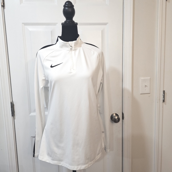 Nike Soccer Drill top size large white with black ships on sleeves - Picture 5 of 11